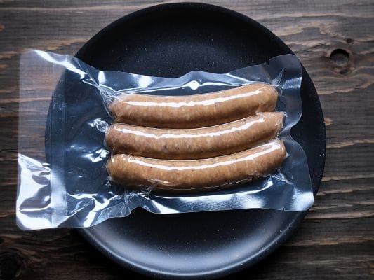 調理前のスパイス。袋に入った状態で撮影。