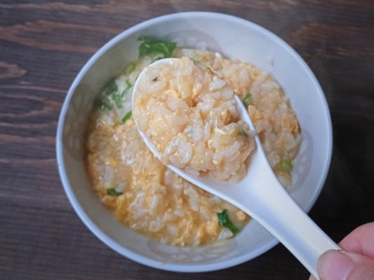 滋味六感 蓮こんのうなしゃぶ・鯛しゃぶ食べ比べセットの〆に食べた卵雑炊